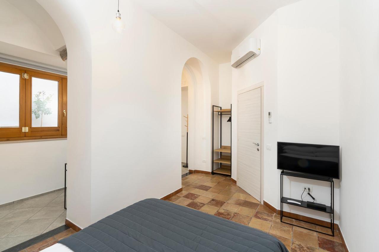 Couette-café San Cesareo 64